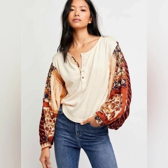 Free People REVOLVE Light Magic Henley Cropped Top in light Pink in Medium - Picture 1 of 6